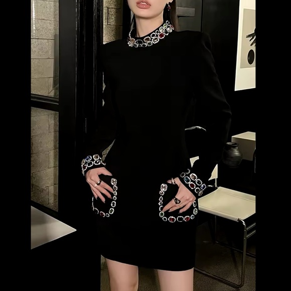NEW WOMENS EMBELLISHED MINI BLACK DRESS - Picture 4 of 7